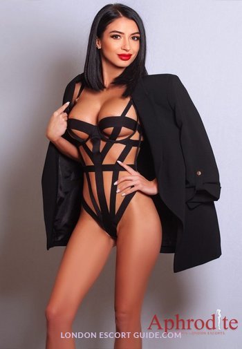 Bayswater Jazz & Lee london escort