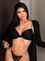 South Kensington brunette Robina london escort