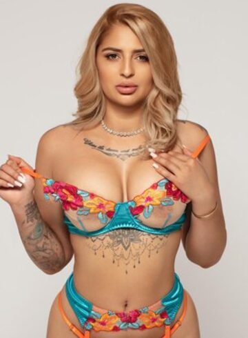 South Kensington 200-to-300 Felicia london escort