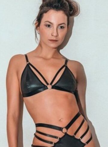 Outcall Only brunette Maria london escort