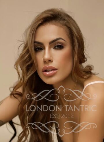 central london 200-to-300 Amber london escort
