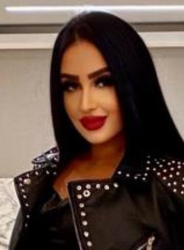 Earls Court brunette Melek london escort