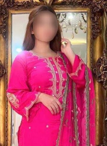 central london brunette Shazia Escort london escort