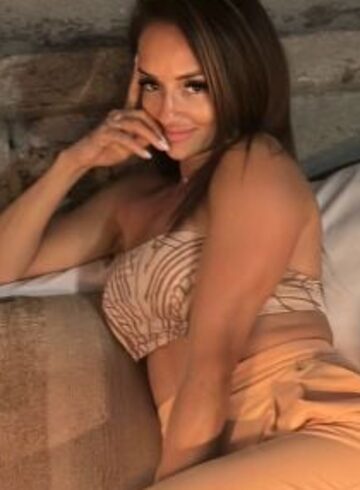 Marylebone pornstar Yasmina london escort