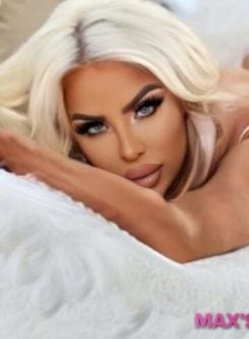 Paddington brunette Autumn london escort