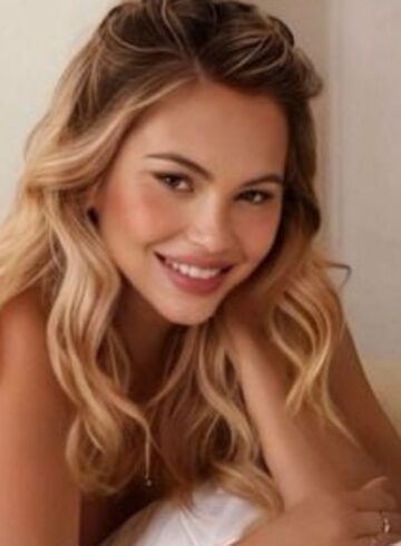 Earls Court blonde Stella london escort