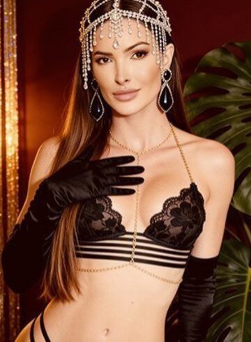 Central London elite Maine london escort