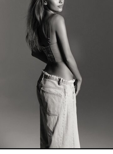 Knightsbridge elite Alexandra london escort