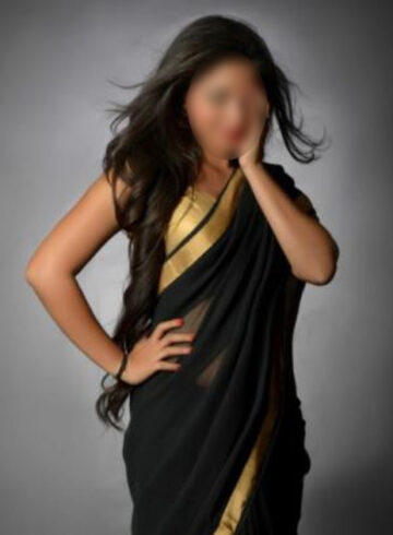 Paddington petite Aditi london escort