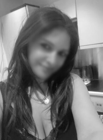 Edgware Road 300-to-400 Arya london escort