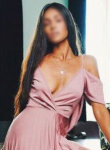 Central London party-girl Alliya london escort