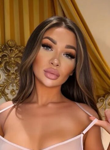 central london 400-to-600 Selena london escort