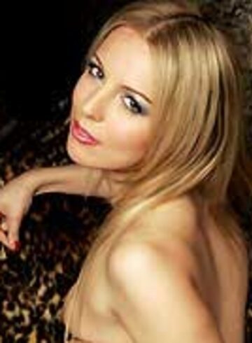 Outcall Only 300-to-400 Cici london escort