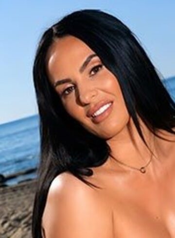 Earls Court party-girl Ashley london escort