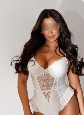 South Kensington massage Sevda london escort