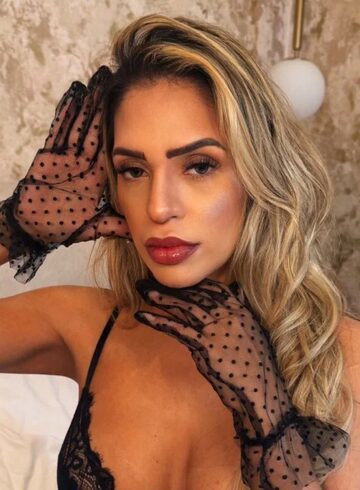 Edgware Road blonde Leticia london escort