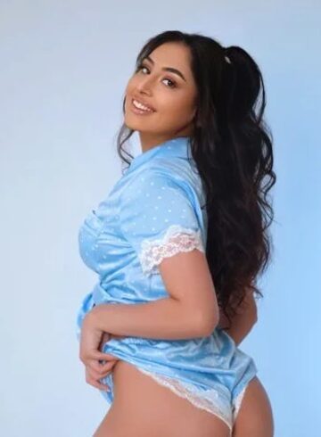 Bayswater 200-to-300 Clover london escort