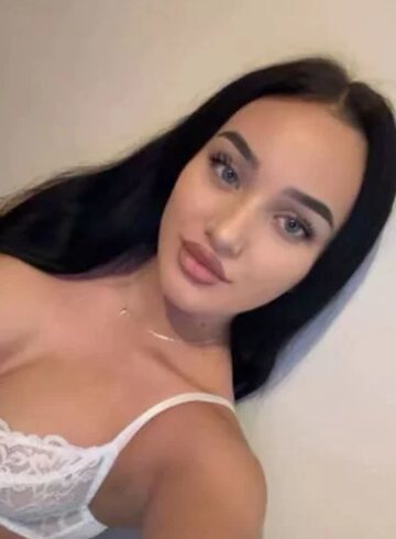 Marble Arch massage Maya london escort