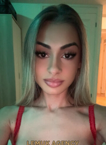 Baker Street brunette Gabby london escort