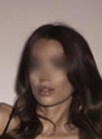central london brunette Janetta london escort