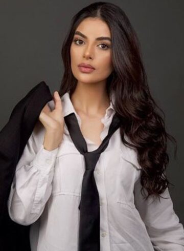 Earls Court elite Palerma london escort