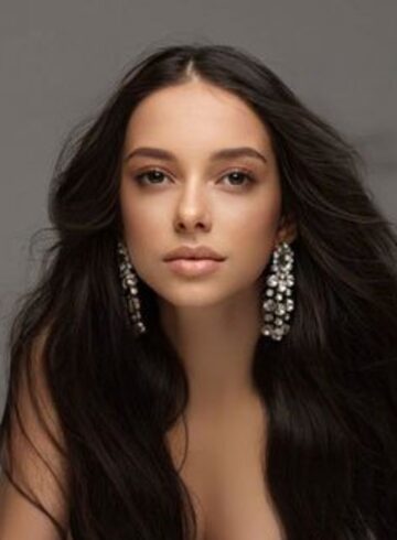 Covent Garden 300-to-400 Malky london escort