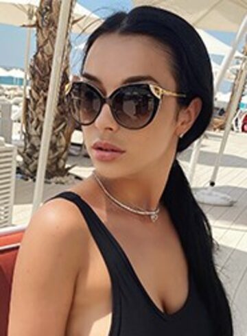 South Kensington elite Karina london escort