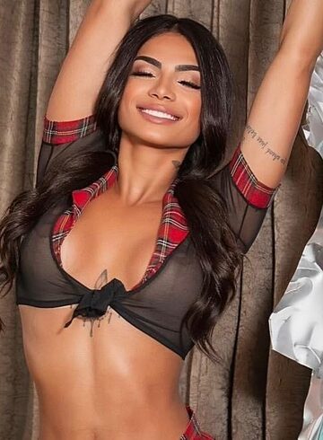 South Kensington party-girl Luma london escort