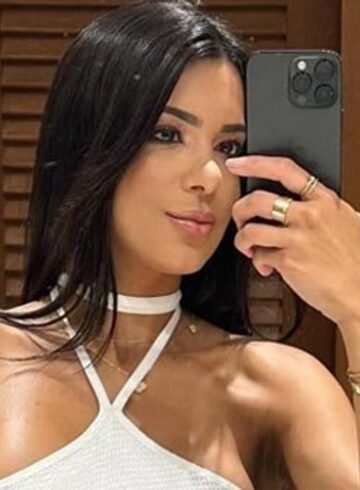 Earls Court brunette Donatela london escort