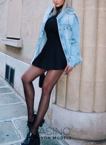 Paddington 600-and-over Lilac london escort