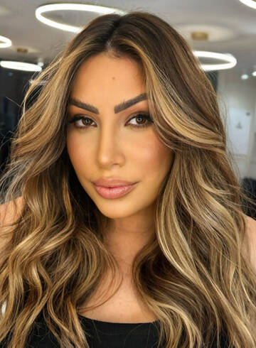 Edgware Road 200-to-300 Lola london escort