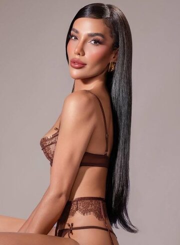 Kensington 200-to-300 Vega london escort