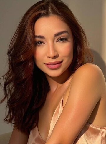 Central London massage Veyra london escort