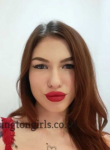 Mayfair party-girl June london escort