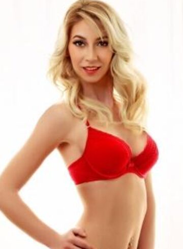 Paddington party-girl Bella london escort