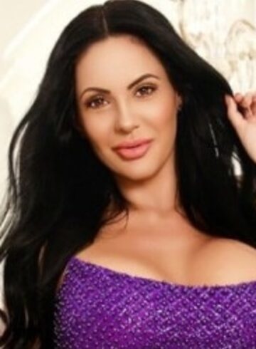 Central London 400-to-600 Saskia london escort