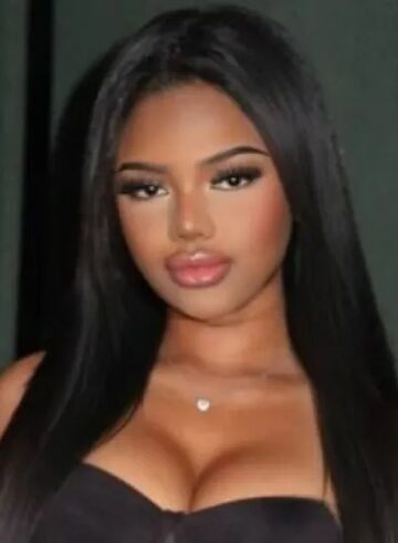Paddington party-girl Zargoza london escort