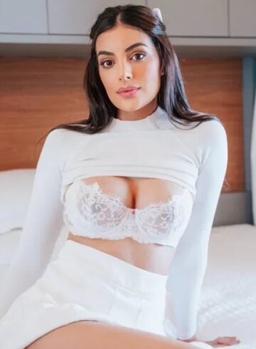 Earls Court massage Palerma london escort