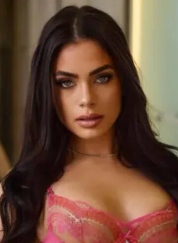 central london brunette Bonita london escort