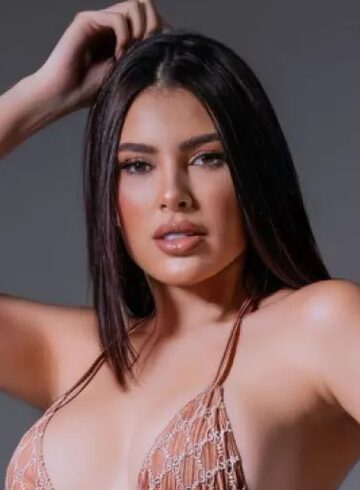Knightsbridge 600-and-over Dolika london escort