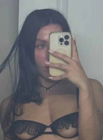 central london a-team Dizora london escort