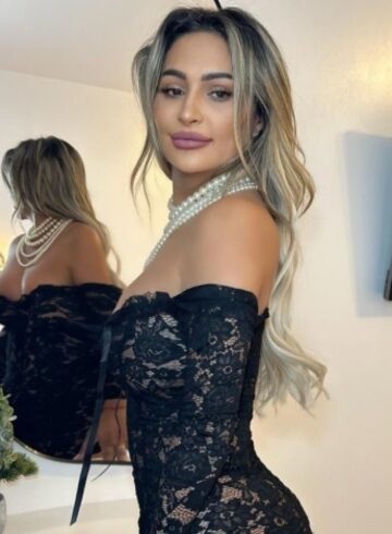 Earls Court blonde Jessica london escort