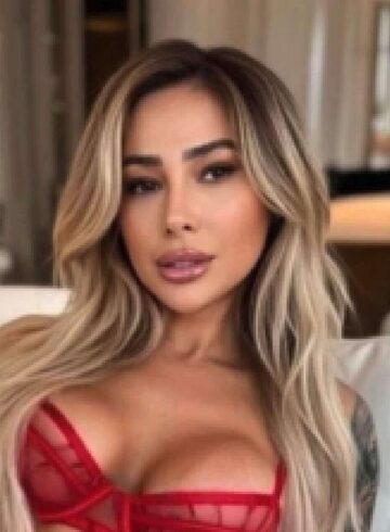 Central London blonde Marcy london escort
