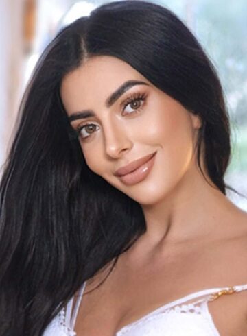 Earls Court party-girl Mandy london escort