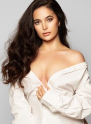 Earls Court brunette Sindy london escort