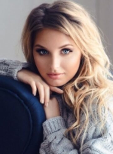 Chelsea 400-to-600 Natasha london escort
