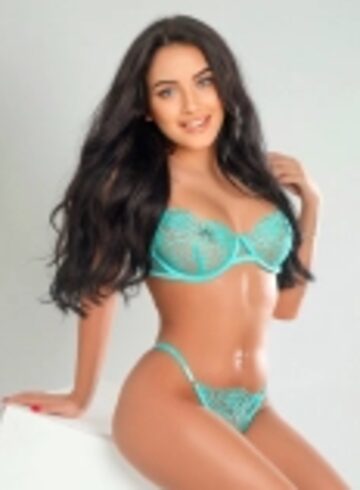Central London brunette Miray london escort