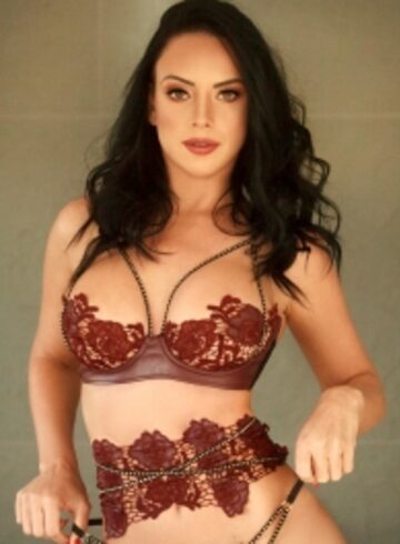 Paddington brunette Gertruda london escort