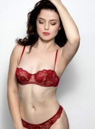 central london brunette Imogen london escort