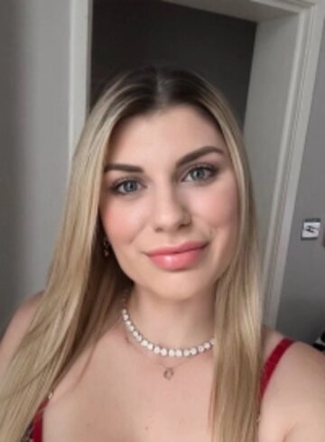 Paddington party-girl Rosalia london escort